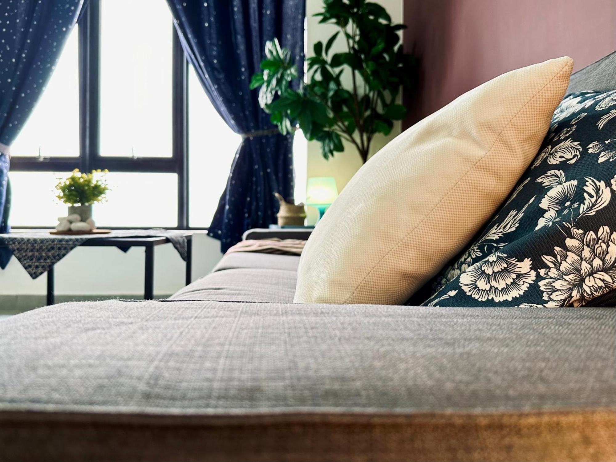 Eco Kanvas Soho Apartment