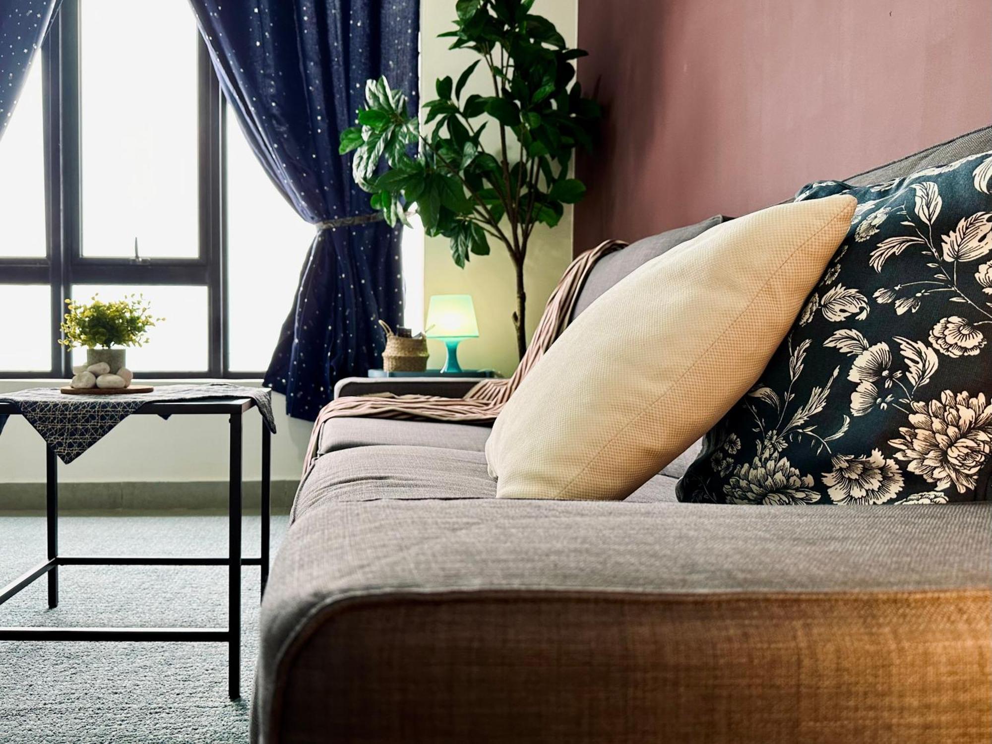 Eco Kanvas Soho Apartment